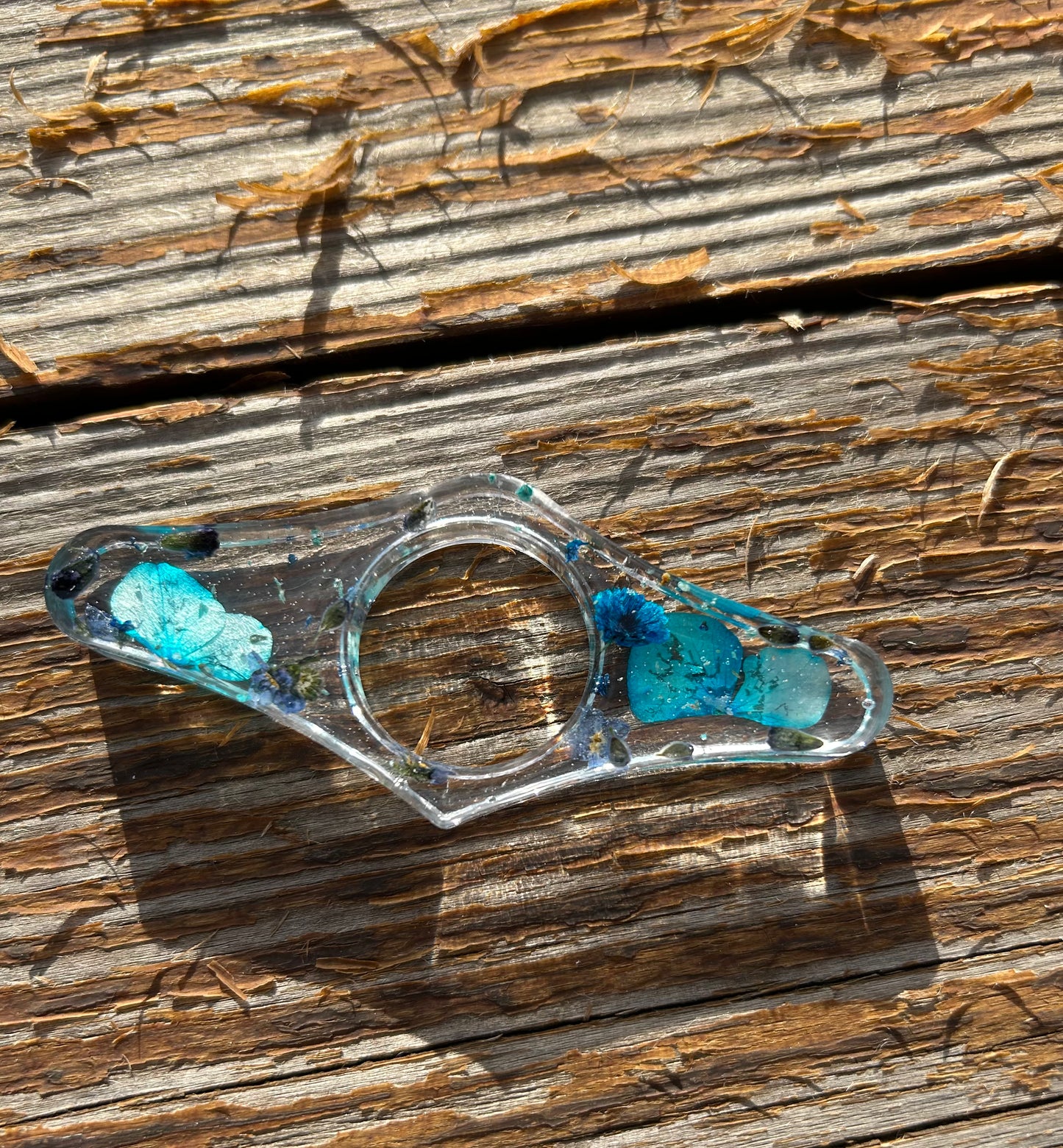 Pressed Floral Thumb Page Holder - Blue