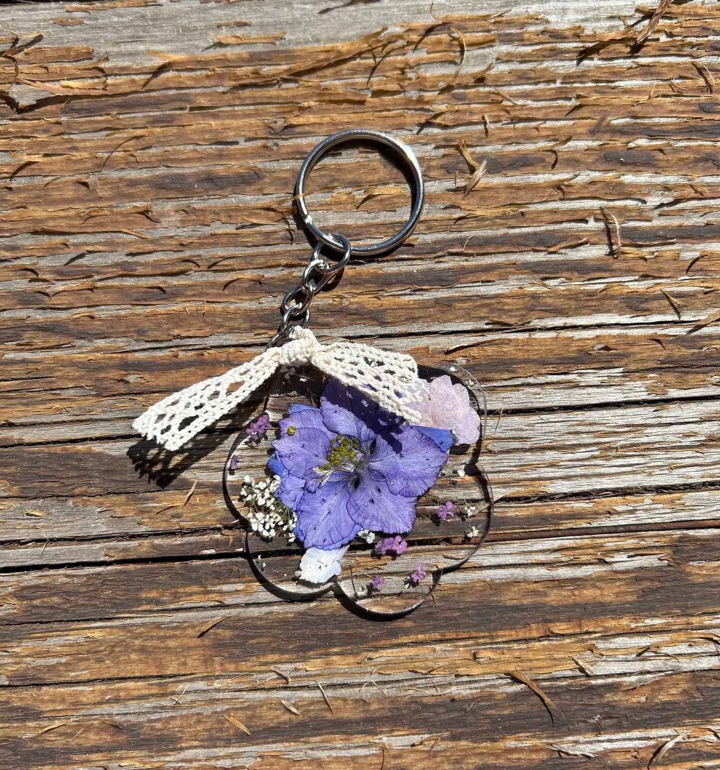 The Selina - Pressed Floral Paw Print Key Chain